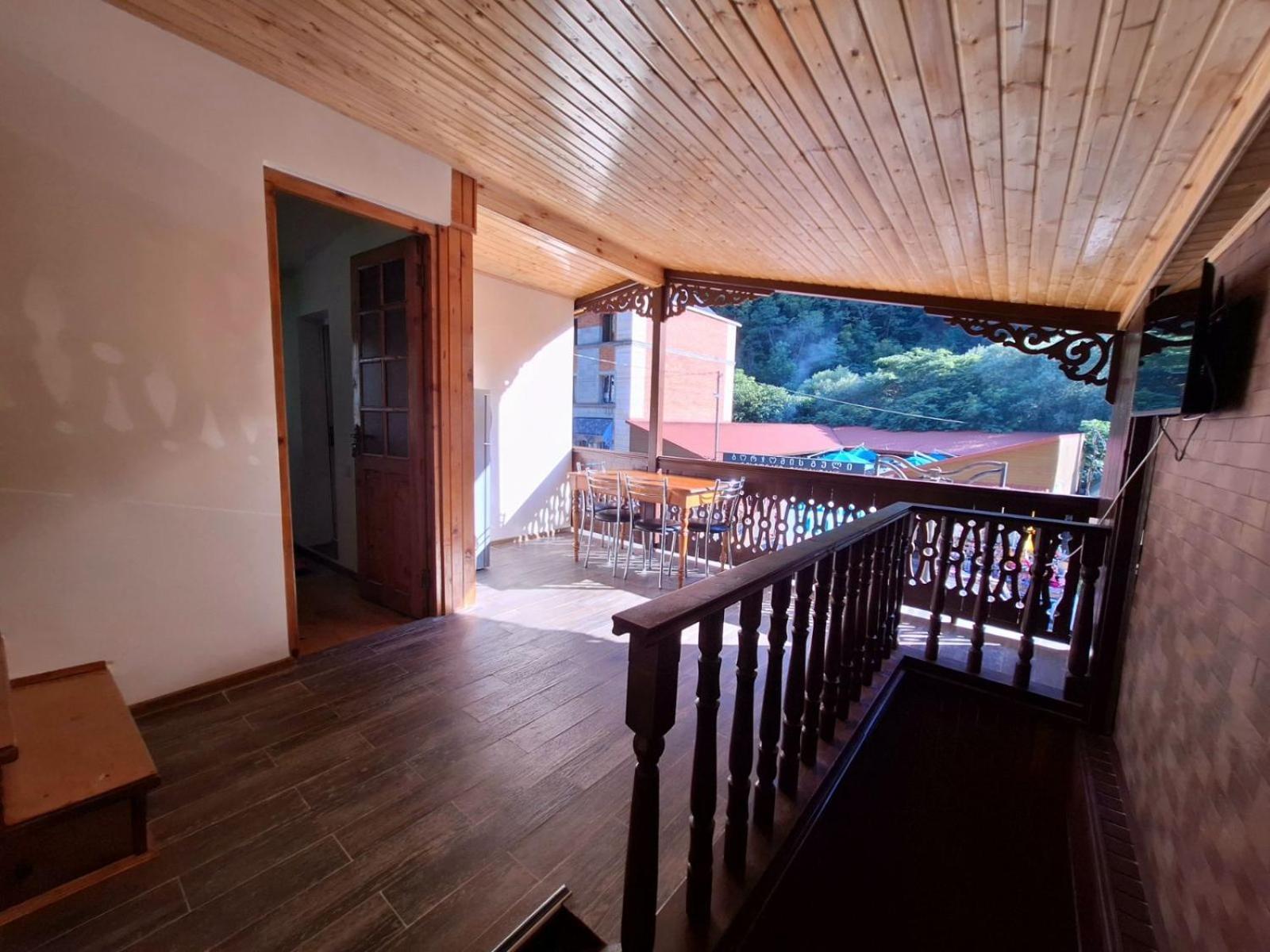Alongside Park Borjomi Hotel Bagian luar foto